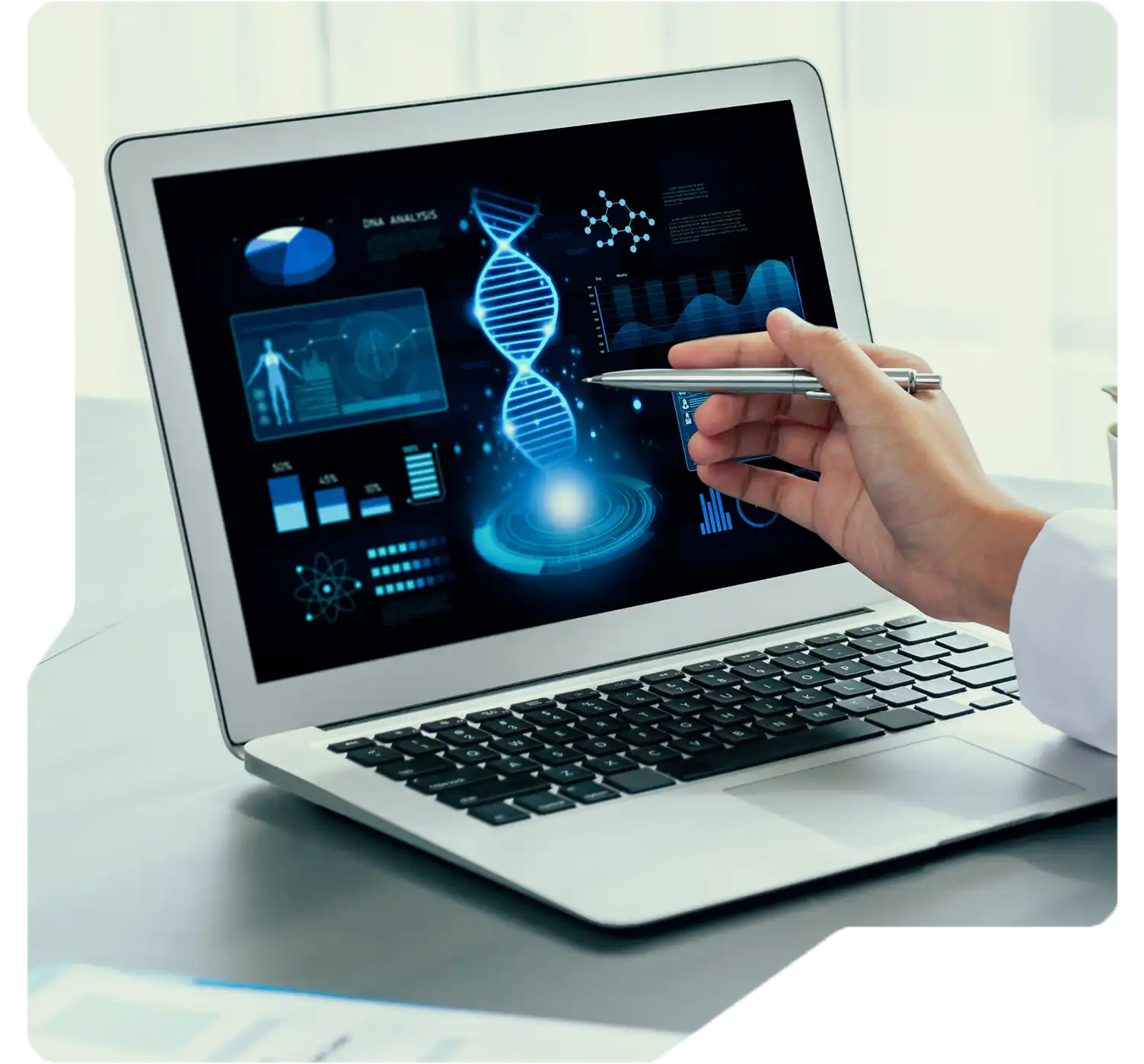 Scientist working in drug research laboratory